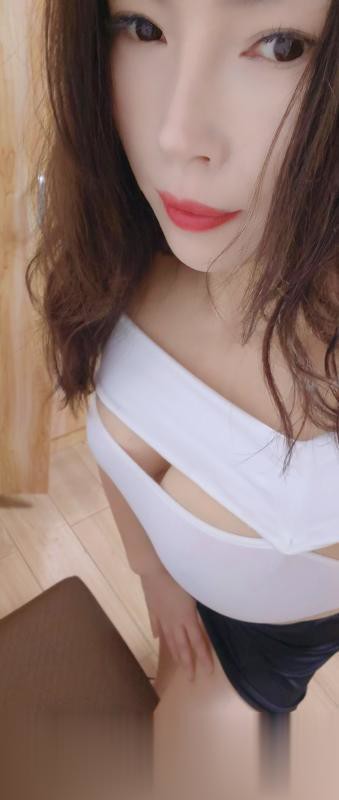 重庆-江北潮喷骚货小梦-2.jpg
