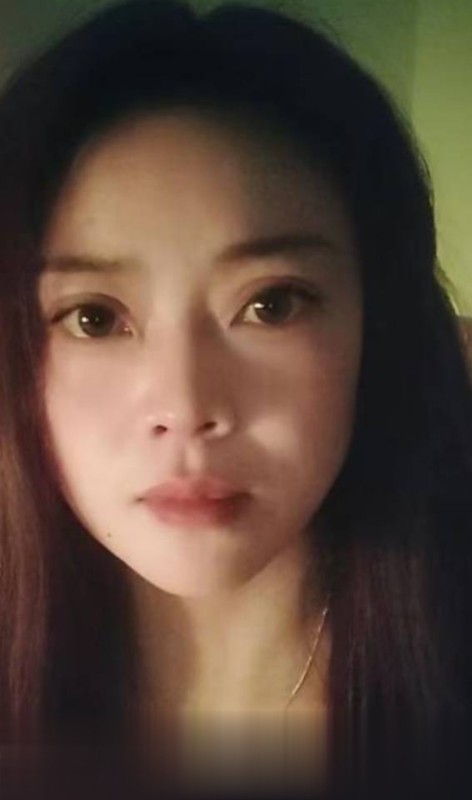 江苏南京丁家庄一线天少妇-1.jpg