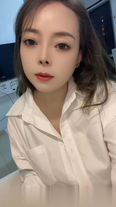 上海闵行服务大胸熟女-1.jpg